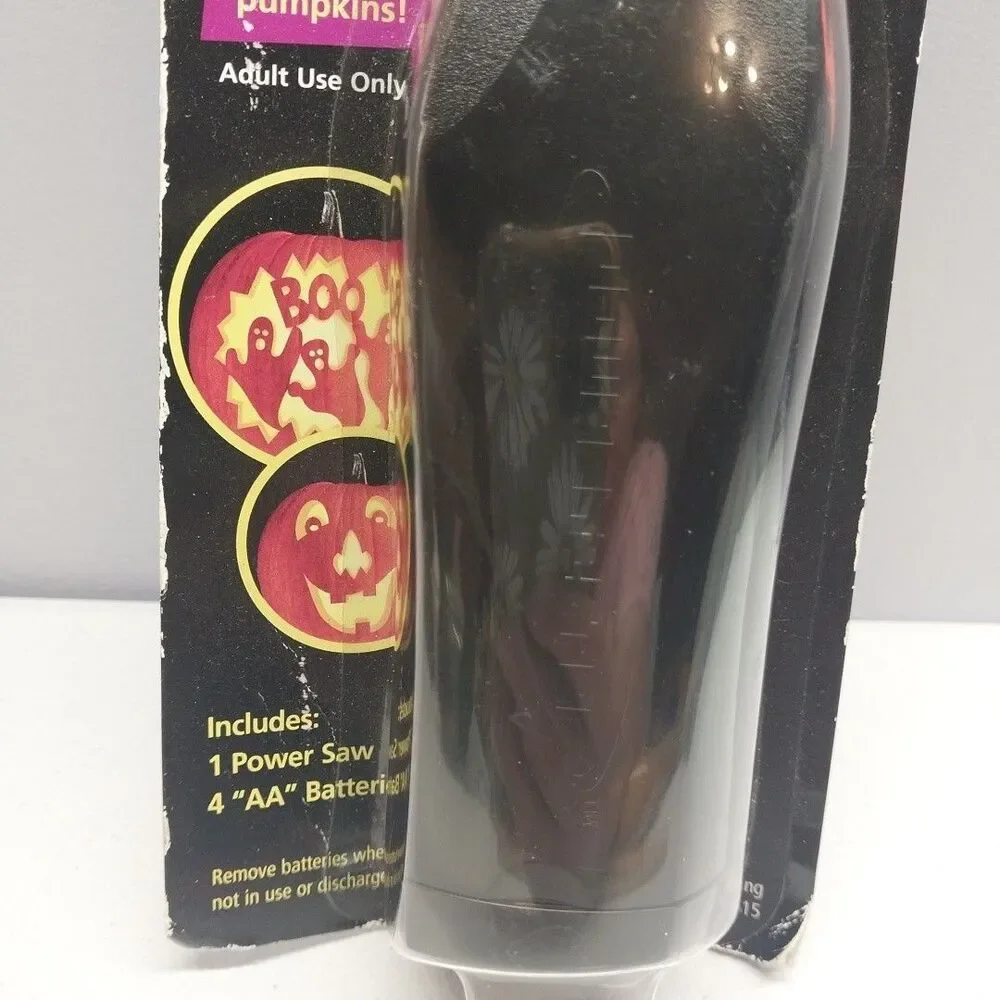 Pumpkin Masters Power Master Power Saw PM05 Battery Operated NOS Sealed 2005